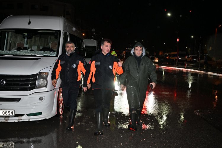 Manisa Büyükşehir ve MASKİ’den Yağış Mesaisi:  Ekipler Tüm Gece Sahadaydı
