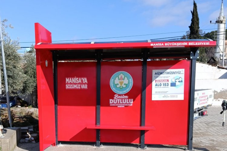Manisa’da Toplu Taşıma Duraklarına Modern Dokunuş