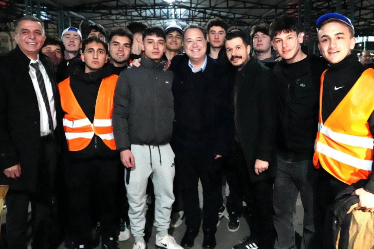 Başkan Dutlulu, Selendililer Derneği’nin İftar Programına Katıldı