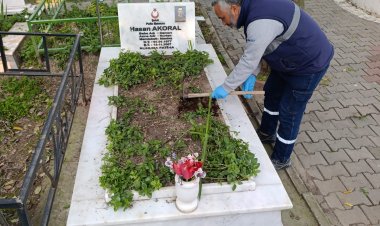 Manisa Büyükşehir BelediyesiŞehitlikleri 18 Mart’a Hazırladı