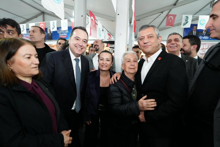 Manisa’da İftar Bereketi Binlerce Vatandaş Aynı Sofrada Buluştu