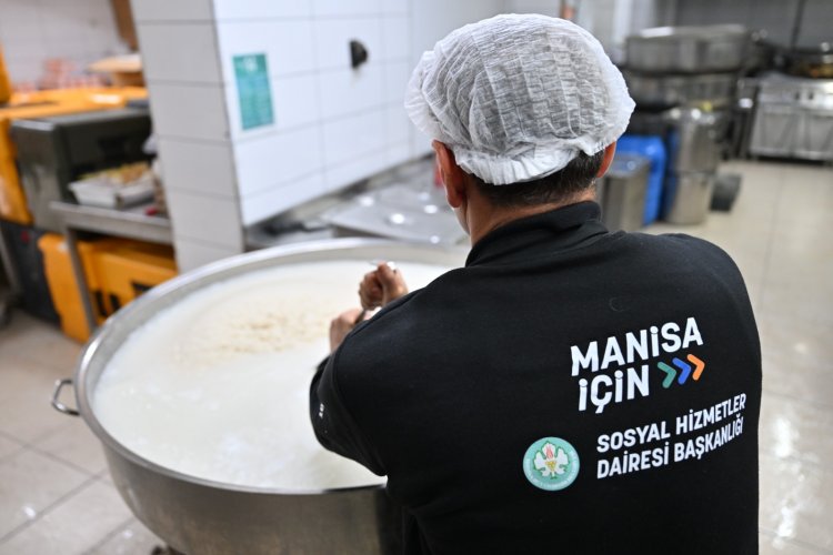 Manisa Büyükşehir’den Dayanışma Sofraları: 10 Bin Kişiye Sıcak Yemek