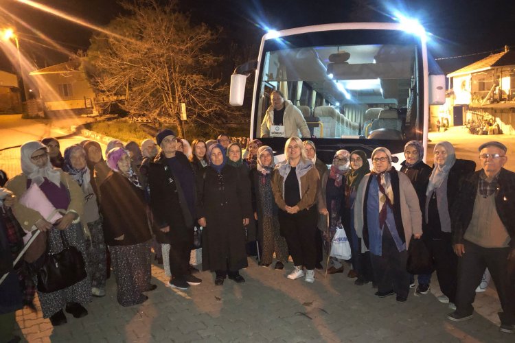 Manisa Büyükşehir Belediyesi’nin katkılarıyla ve Akhisar CHP Kadın Kolları Başkanı Yıldız Polat ile yönetiminin aracılığıyla düzenlenen Çanakkale gezisine Başlamış Köyü kadınları katılım sağladı.