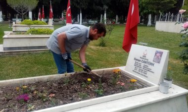 Büyükşehir Mezarlıkları Kurban Bayramı’na Hazırlıyor