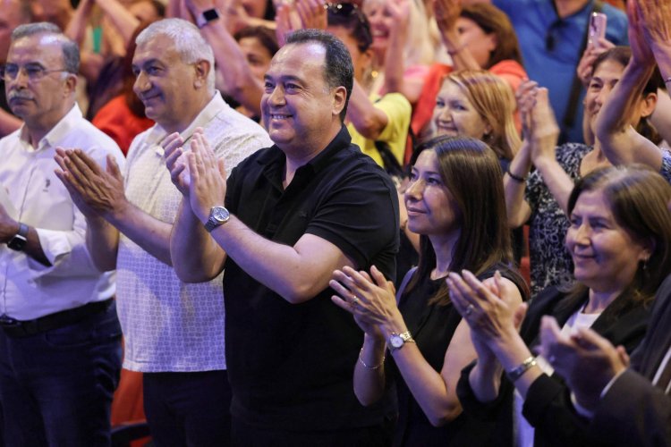 Manisa’da Nâzım Hikmet Şiirler ve Şarkılarla Anıldı