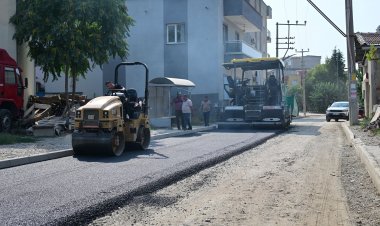 Büyükşehir, Turgutlu’nun Mahallelerinde Yol Konforunu Yükseltiyor