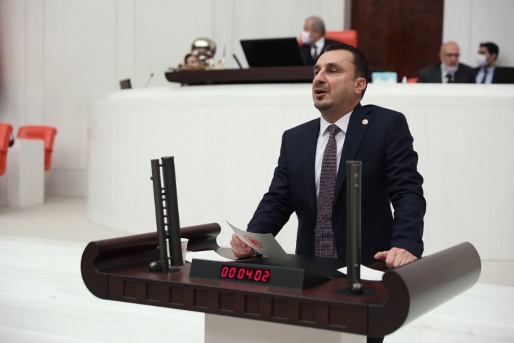 CHP’Lİ BAŞEVİRGEN: "SARAYA REFAH, EMEKLİYE AÇLIK! İKTİDAR MİLYONLARCA İNSANI YOKSULLUĞA MAHKUM ETMEYE DEVAM EDİYOR”