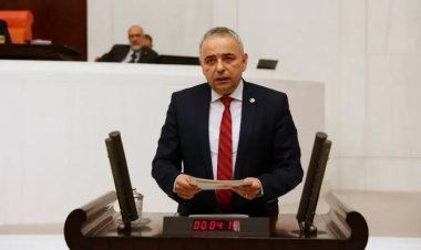 Bakırlıoğlu’ndan Türk Zeytinyağına Uygulanan İlave Vergiye Tepki: “Üretici Bedel Ödememeli”