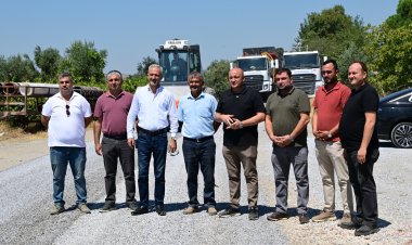 Gölmarmara’da 8 Kilometrelik Yolda Çalışma