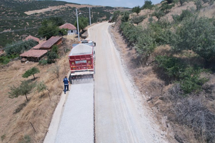 Manisa Büyükşehir’den Kula’da 12,5 Kilometrelik Yol Hamlesi