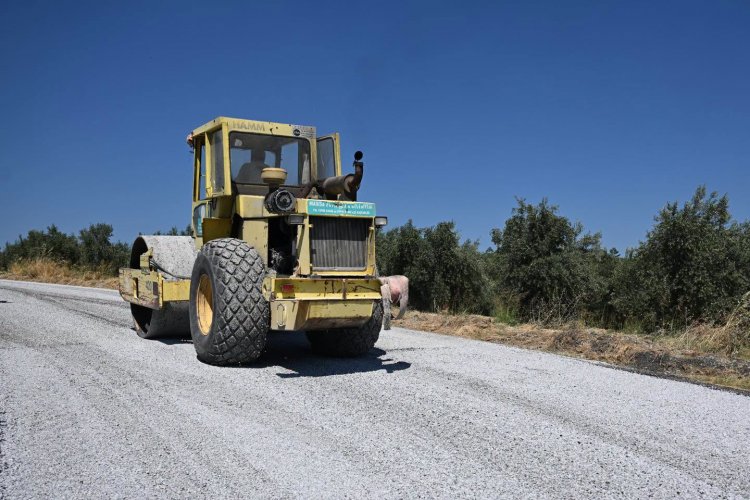 Manisa Büyükşehir’den Gördes İlçesine 14 Kilometrelik Asfalt Çalışması