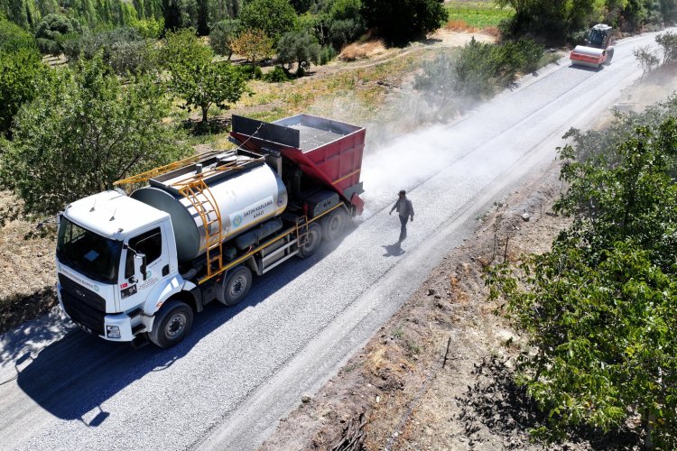 1999’da Açılan Yol 27 Yıl Sonra Asfaltla Buluştu