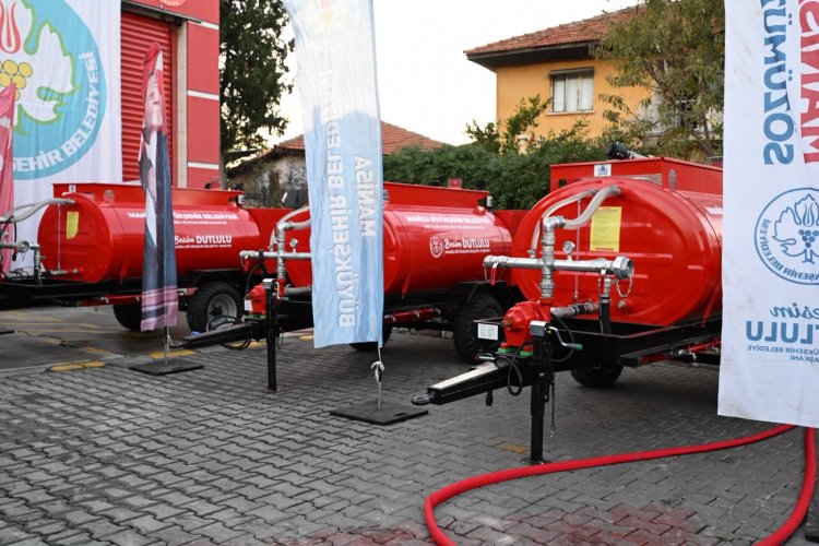 Büyükşehir’den Kula’ya 4 Yeni Su Tankeri