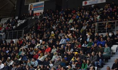 Potanın Tarzanlarının Anadolu Efes Maçı Kapalı Gişe Oynanacak