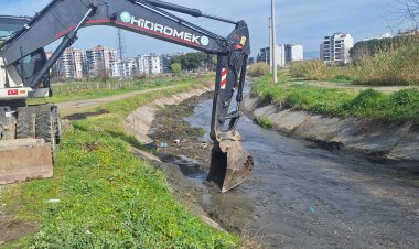 MASKİ’den Keli Mahallesinde Dere Temizliği