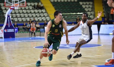 Potanın Tarzanları, Ege Derbisinde Farka Koştu