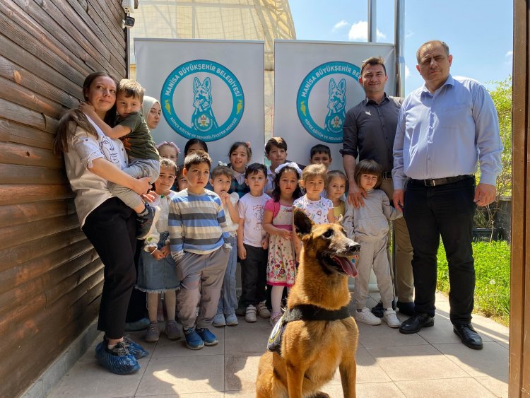 Manisa Büyükşehir Belediyesi’nden Kulalı Miniklere Afet Farkındalık Eğitimi