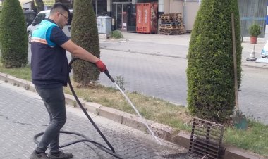 MASKİ’den Kula’nın Üç Mahallesinde Izgara Temizliği