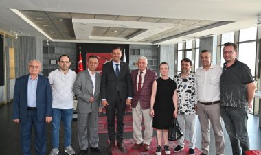 Lokantacılar Derneği Yönetiminden Başkan Ferdi Zeyrek’e Ziyaret