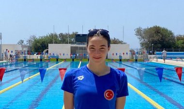 Milli yüzücümüz Cemre Çimen’den final başarısı