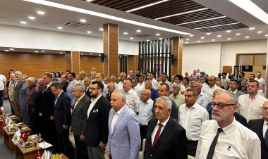 ÜZÜM SEZONU BEREKETLİ BAŞLADI