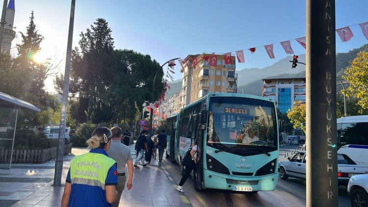 Trafik yoğunluğu denetlendi ek seferler düzenlendi