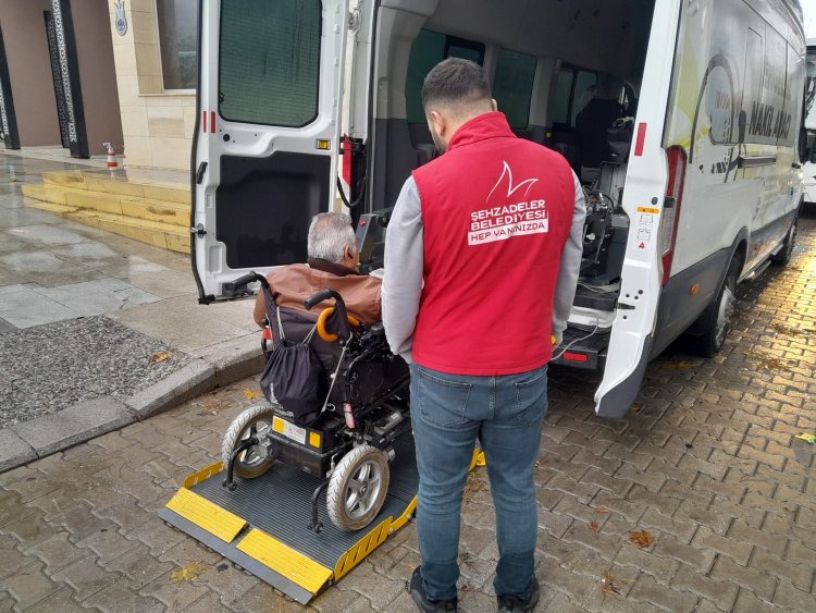 Büyükşehir, Herkes İçin Turizm Derneği Üyelerini Manisa’da Ağırladı