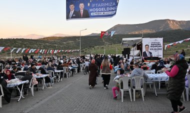 Başkan Zeyrek, İftarını Akgedik’te Açtı