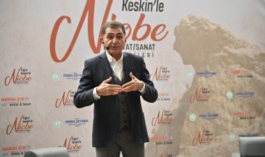 Ahmet Telli, 2. Niobe Edebiyat ve Sanat Söyleşileri’nde Manisalılarla Buluştu