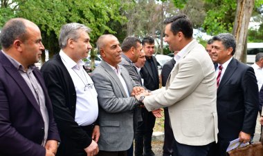 Başkan Zeyrek Alaşehir’de Muhtarlarla Buluştu