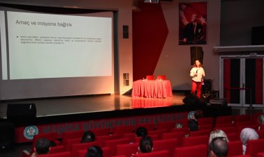 Büyükşehir’den Çalışanlarına ‘Kamusal Alanda Etik’ Eğitimi