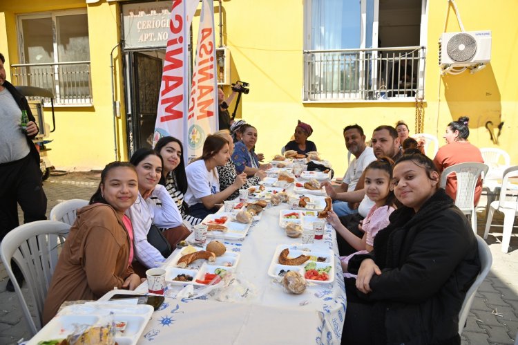 Ayni Ali ve Barbaros Mahalleli Yurttaşlar Hıdırellez Kahvaltısında Buluştu