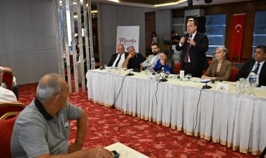 Başkan Dutlulu Şehzadeler’de Muhtarlarla Bir Araya Geldi