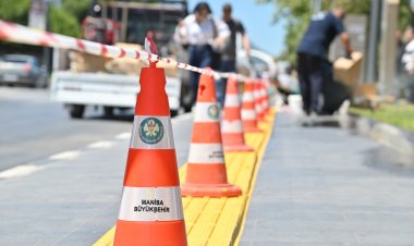 Görme Engelliler için Hissedilebilir Zemin Uygulaması Sürüyor