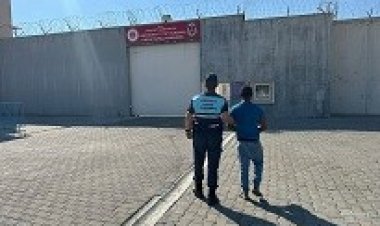 Akhisar'da Fabrikalardan Hırsızlık Yapan Şüpheli Tutuklandı