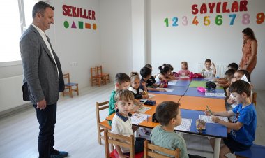 BAŞKAN KAYSERİLİ, KREŞLERDEKİ MİNİKLERLE BULUŞTU