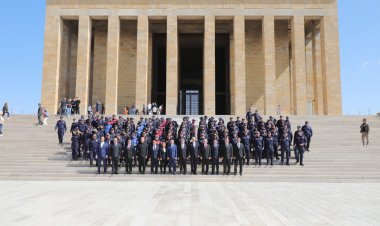 Manisa İtfaiyesinden Haftaya Yakışır Kutlama:  Anıtkabir Ziyareti, Sergiler, Bilgilendirme ve Tatbikat