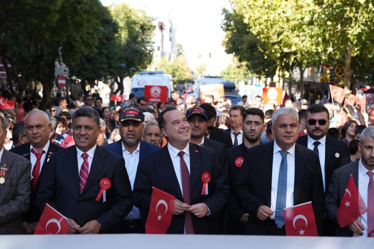 Manisa’da 19 Eylül Gaziler Günü Törenle Kutlandı