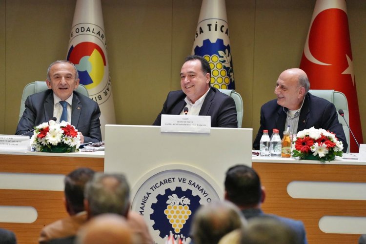 Başkan Dutlulu, Ticaret Odası’nda İş İnsanları ile Buluştu