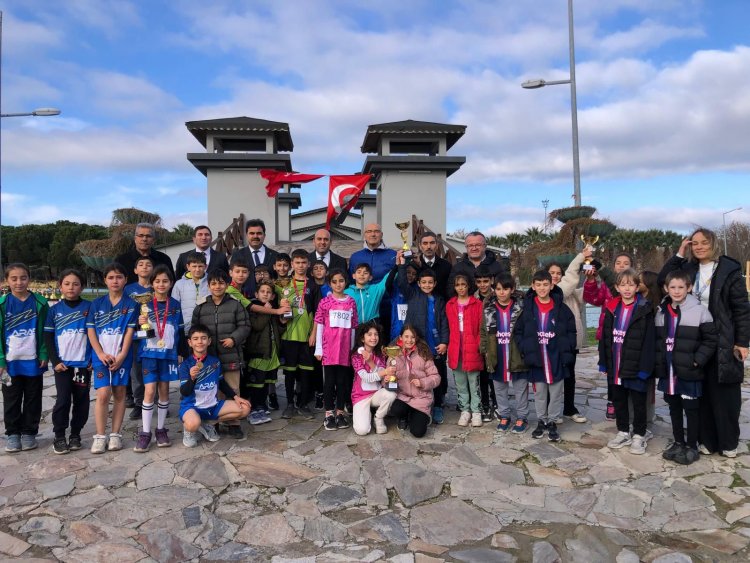 26 ARALIK ATATÜRK KIR KOŞUSUNA İLGİ BÜYÜKTÜ.