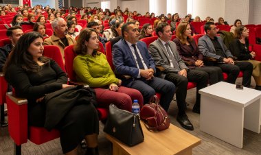 Manisa’da Öğretmenlere “Maarif Modeli” Tanıtıldı