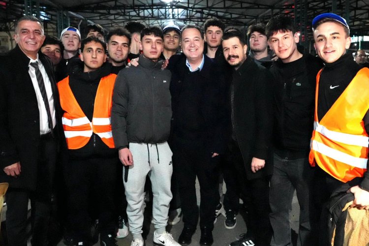 Başkan Dutlulu, Selendililer Derneği’nin İftar Programına Katıldı