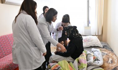 Manisa Büyükşehir Belediyesi’nden 65 Yaş Üstüne Şefkat Eli:  Sağlıktan Kişisel Bakıma Kapsamlı Destek