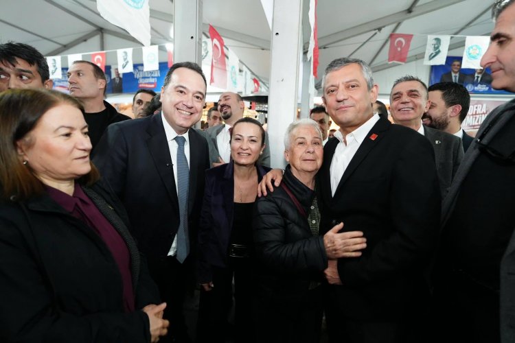 Manisa’da İftar Bereketi Binlerce Vatandaş Aynı Sofrada Buluştu