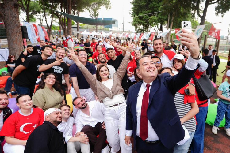 Başkan Dutlulu Gençlerle Bir Araya Geldi