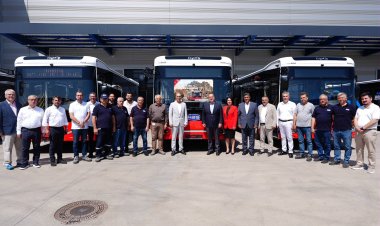 Manisa Büyükşehir, Toplu Ulaşım Filosunu 15 Yeni Otobüsle Güçlendiriyor
