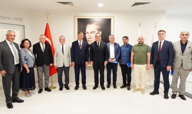 İki Başkandan Gördes İçin Geleceğe Yeşil İmza Gördes Barajı Havzası’nda Doğa Korunacak, Kırsal Kalkınma Güçlenecek