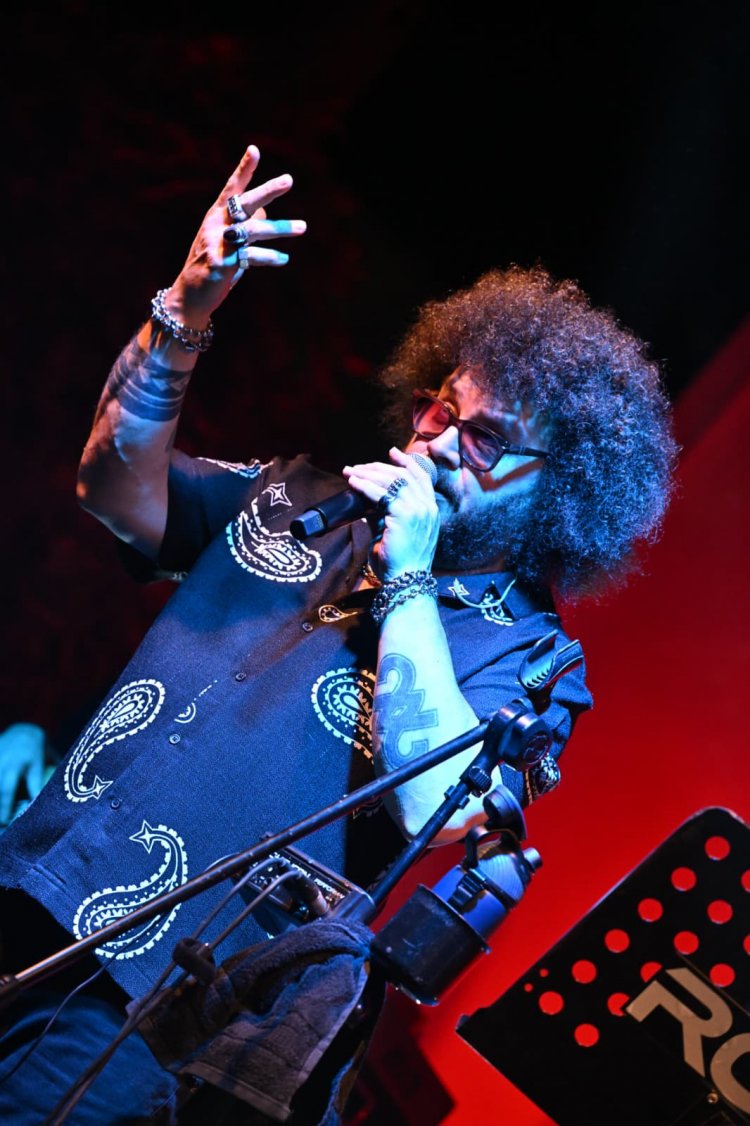 Can Gox, Manisalılara Unutulmaz Bir Gece Yaşattı